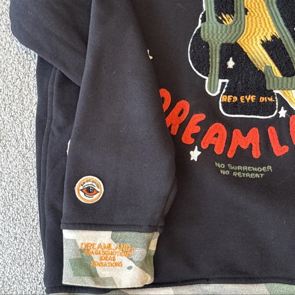 DREAMLAND Men’s Black Hoodie SZ M Embroidered Detail Patches No Surrender - Picture 13 of 14